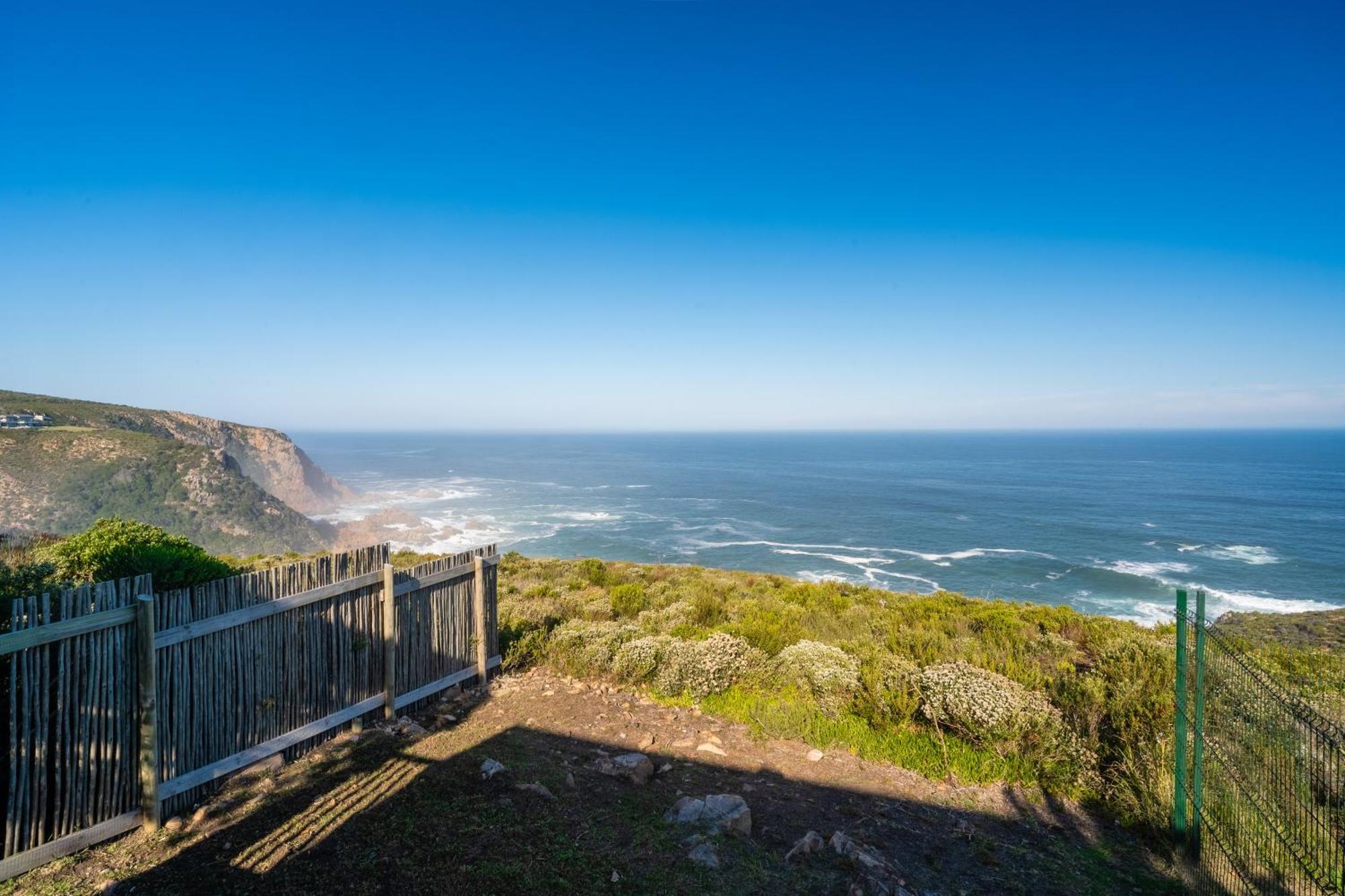 Seashore 2 Bedroom Luxury Unit - Breakwaters Haven Knysna Buitenkant foto